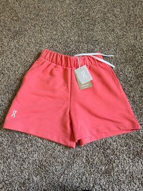 On Running Coral Pink Women’s Shorts